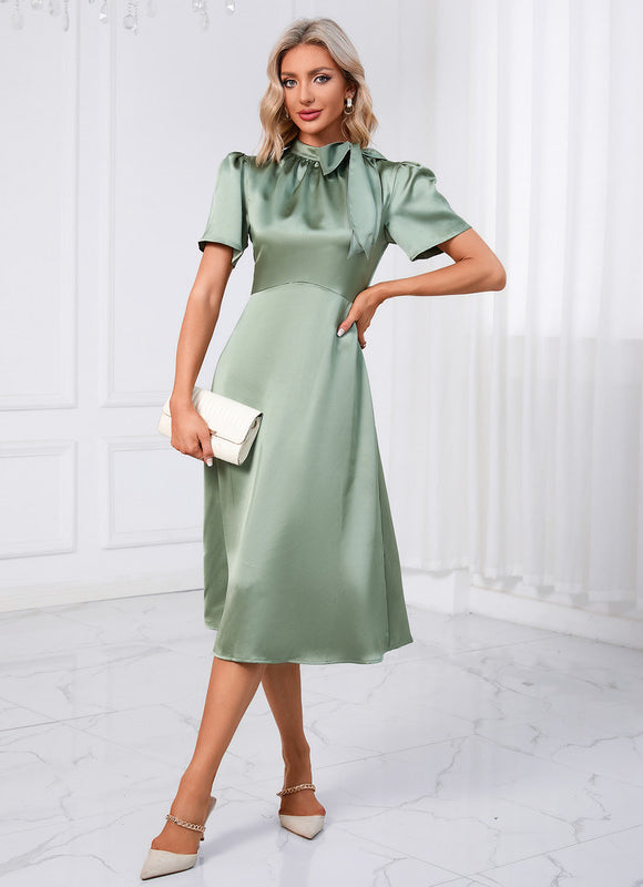 Robe Pastel Vert Satin Col Montant - gallery 2