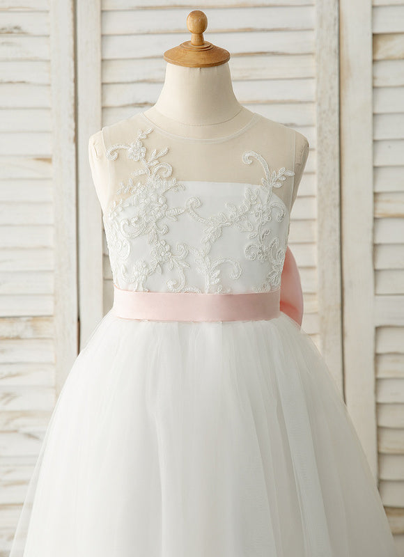 Robe Pastel Blanche Longue Satin Avec Nœud. - gallery 7