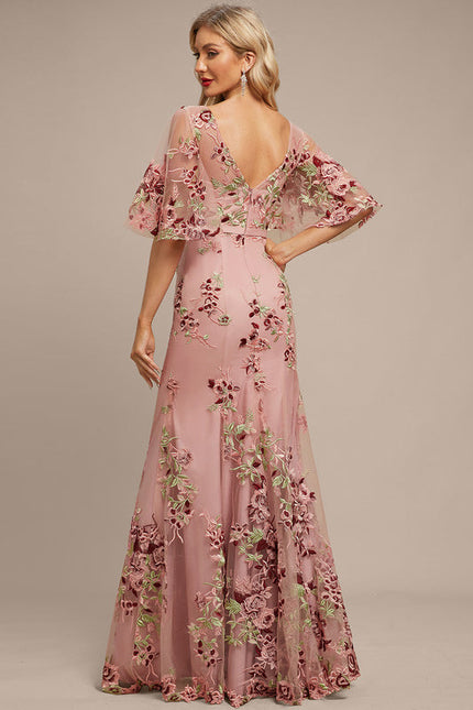 Robe Pastel Rose Col V Dentelle Élégante - gallery 4