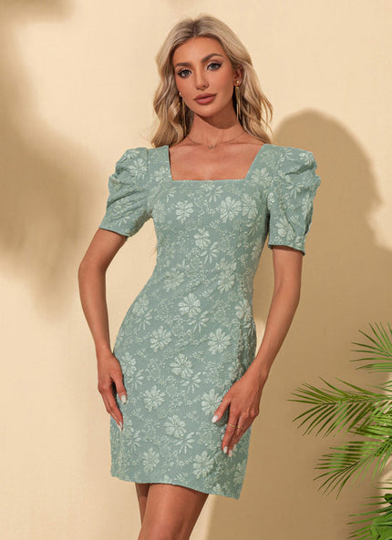 Robe Pastel Verte Col Carré Fourreau