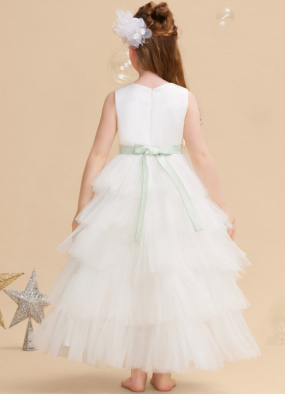 Robe Pastel Blanche Col Rond Asymétrique - gallery 3