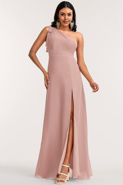 Robe Pastel Rose Décolleté Asymétrique Élégante