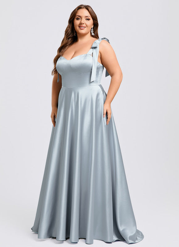 Robe Pastel Bleu Clair Col Cœur Satin - gallery 5