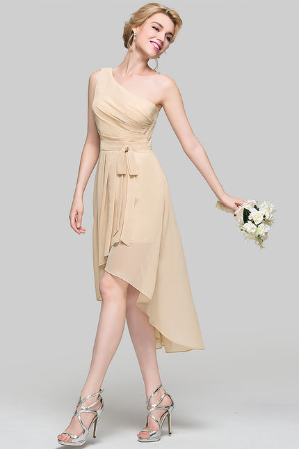 Robe Pastel Beige Décolleté Asymétrique Chic - gallery 6