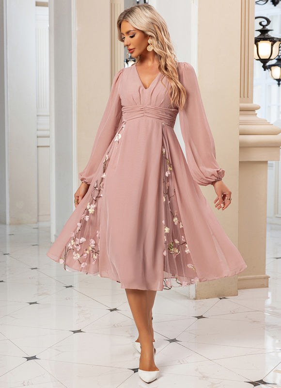 Robe Pastel Blanche Plissée Midi Élégante - gallery 7