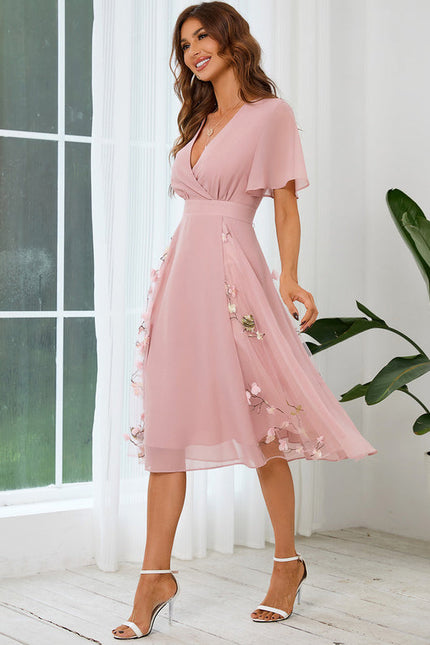 Robe Pastel Rose Col V Mousseline Élégante - gallery 3