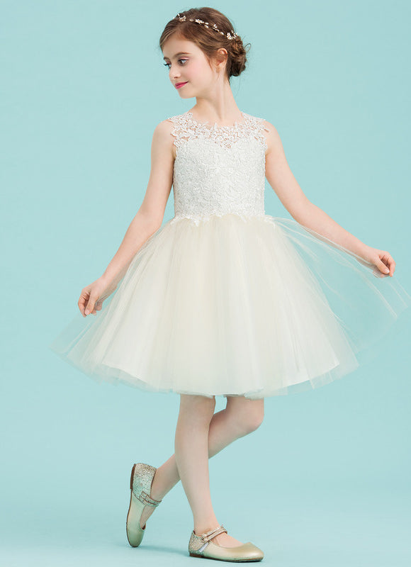 Robe Pastel Crème Dentelle Col Rond Genoux - gallery 3