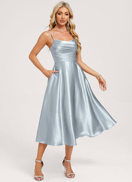 Robe Pastel Satin Bleu Ciel Trapèze