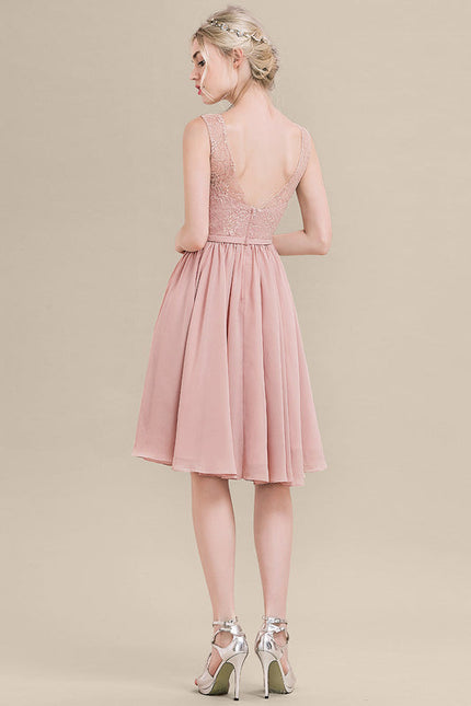 Robe Pastel Rose Col V Dentelle Genou - gallery 1