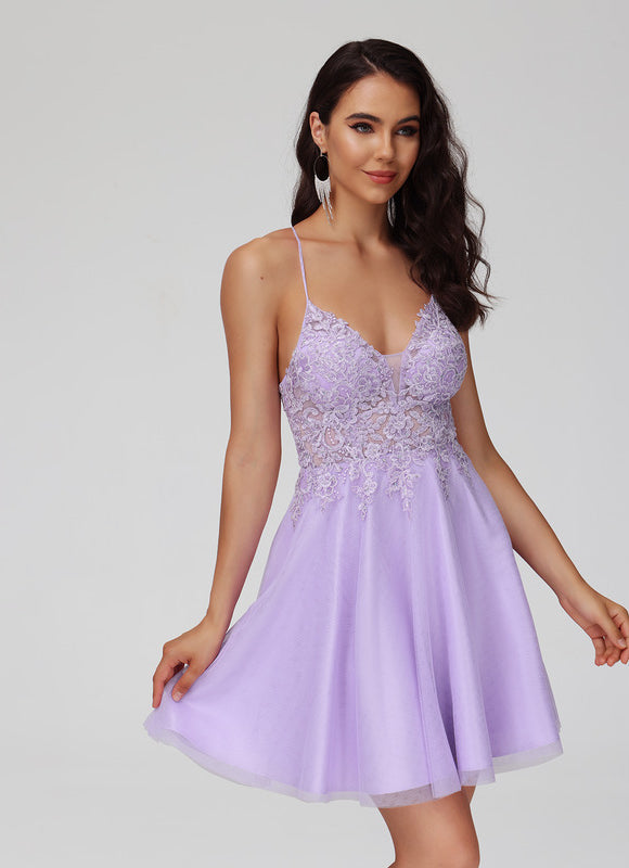 Robe Pastel Lavande Col V Dentelle Tulle