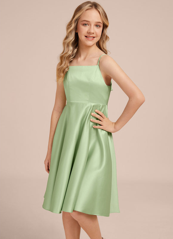 Robe Pastel Verte Satin Trapèze Genou - gallery 2