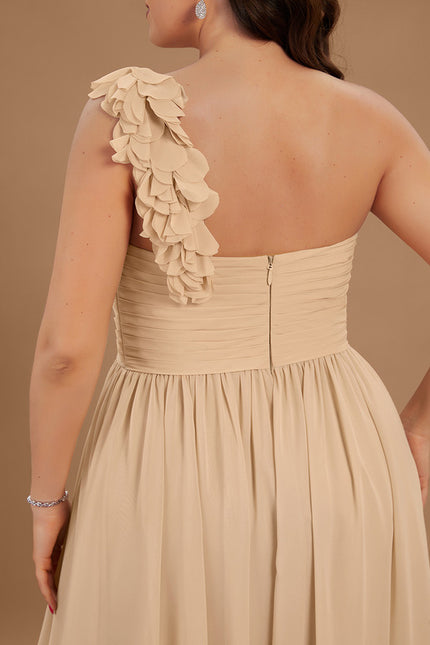 Robe Pastel Beige Décolleté Asymétrique Florale - gallery 7