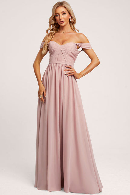 Robe Pastel Rose Décolleté Épaule Dénudée