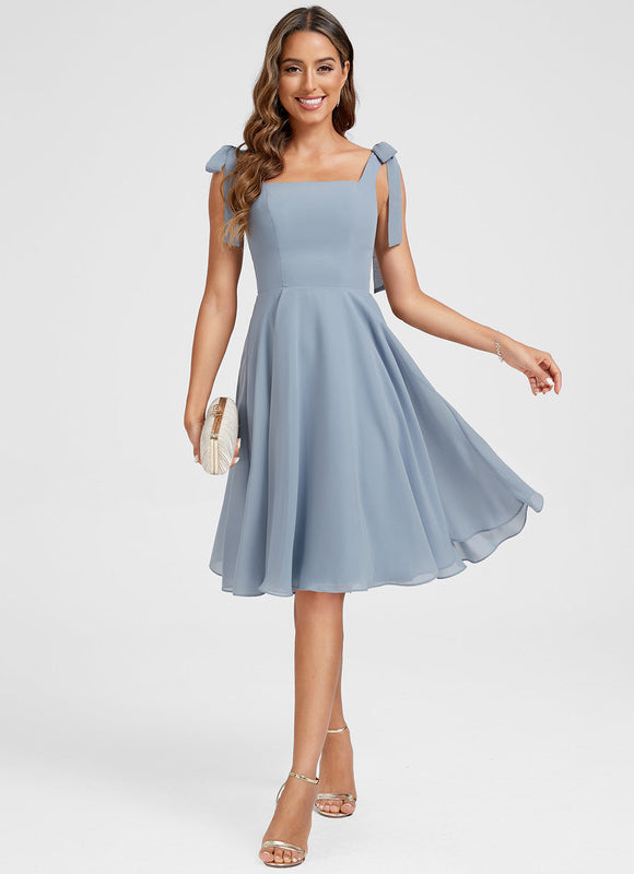 Robe Pastel Bleu Col Carré Trapèze - gallery 3