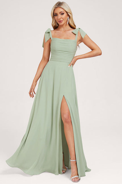 Robe Pastel Verte Col Bénitier Longue