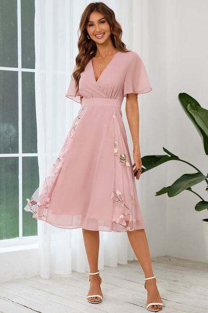 Robe Pastel Rose Col V Mousseline Élégante - gallery 2
