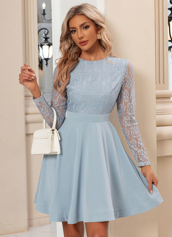 Robe Pastel Bleu Col Rond Dentelle - gallery 3