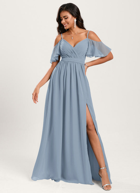 Robe Pastel Bleu Décolleté Épaules Volants