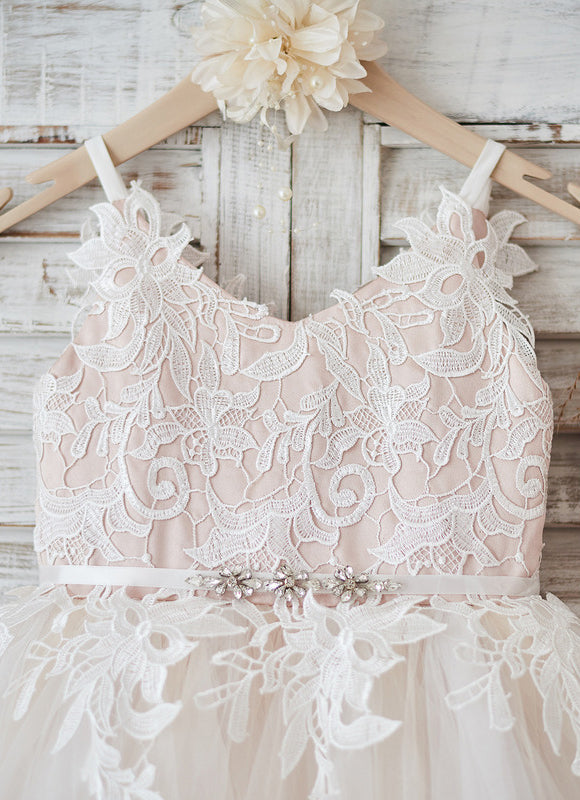 Robe Pastel Blanche Col V Dentelle Tulle - gallery 8