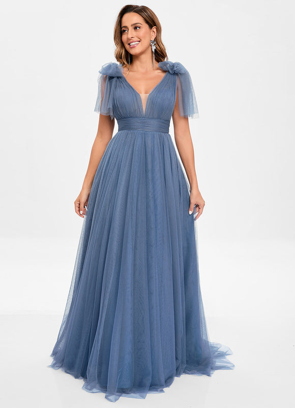 Robe Pastel Bleu Col V Traîne Tulle