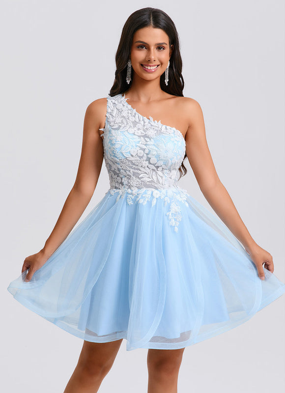 Robe Pastel Bleu Décolleté Asymétrique Tulle