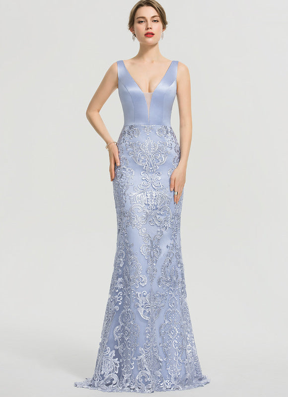 Robe Pastel Bleu Col V Traîne Dentelle - gallery 3