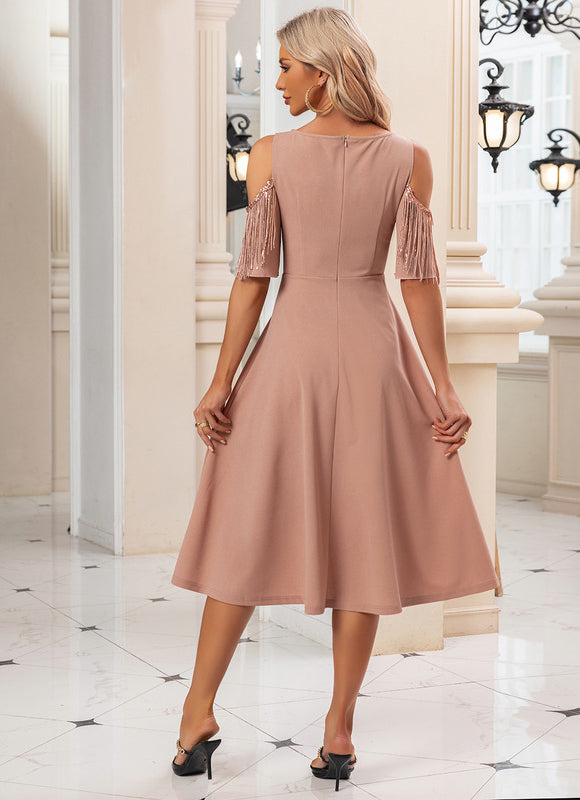 Robe Pastel Beige Avec Franges Élégante - gallery 3