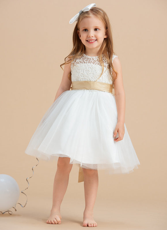 Robe Pastel Blanche Demoiselle D'Honneur Élégante - gallery 4