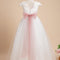 Robe Pastel Blanche Avec Ceinture Rose