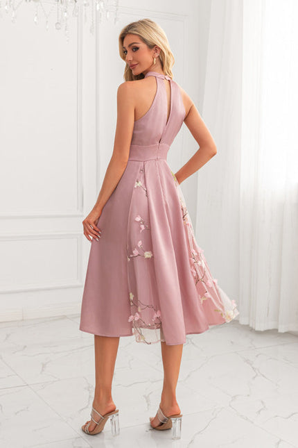 Robe Pastel Rose Trapèze Satin Midi - gallery 1