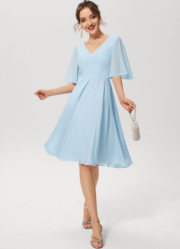 Robe Pastel Bleu Col V Mousseline Genou - gallery 1