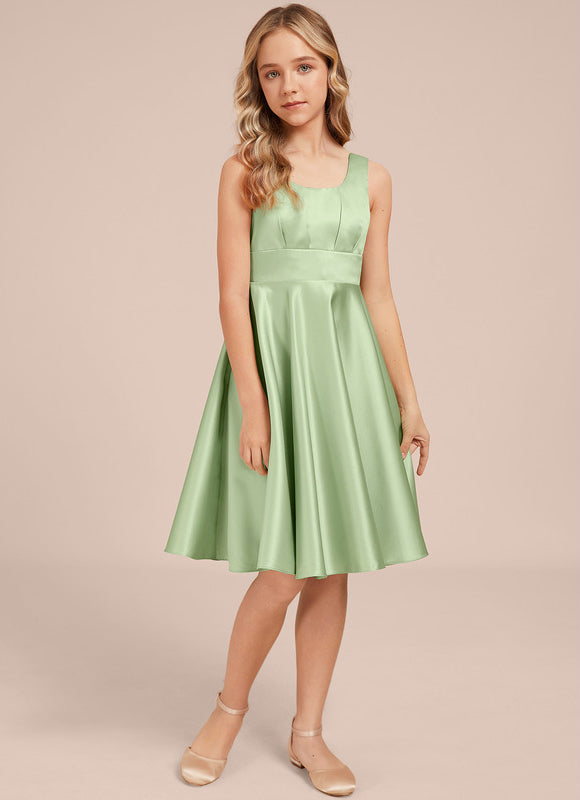 Robe Pastel Verte Satin Trapèze Genou - gallery 1