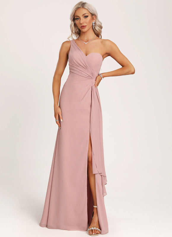 Robe Pastel Bleu Décolleté Asymétrique Longue