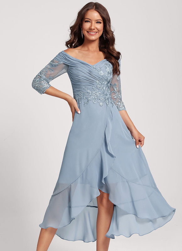 Robe Pastel Bleu Asymétrique Dentelle Élégante