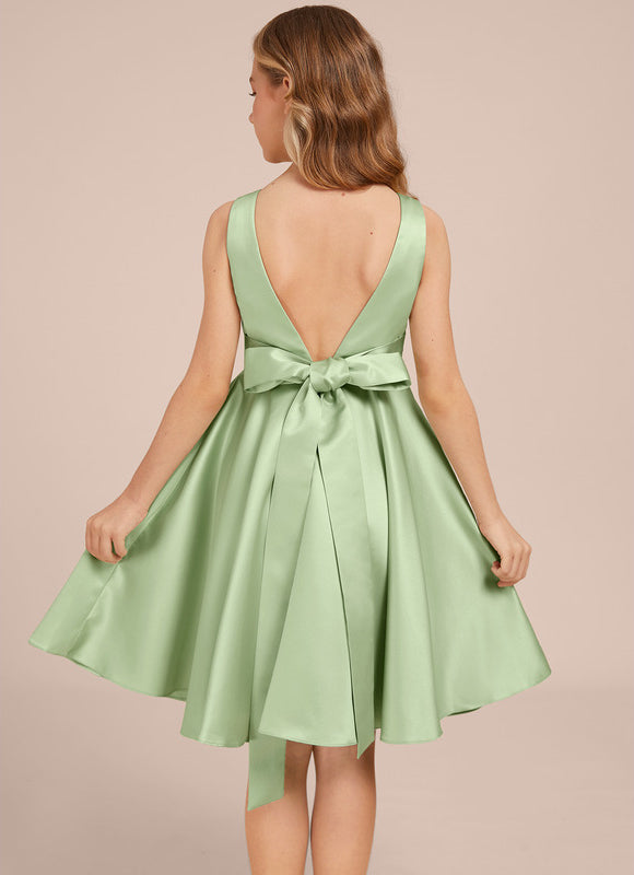 Robe Pastel Verte Satin Trapèze Genou - gallery 2