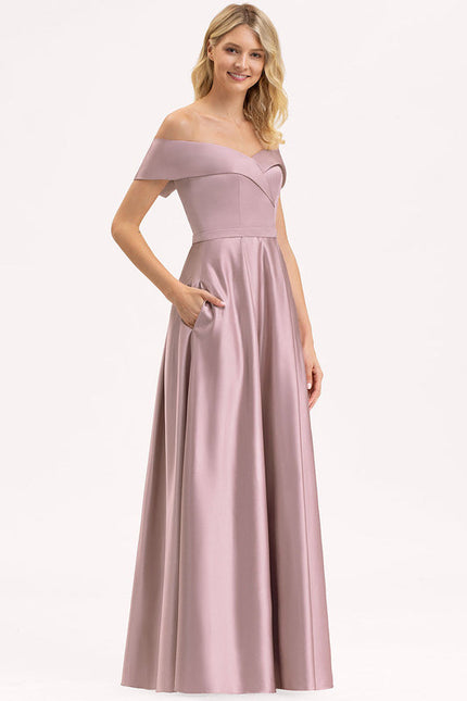 Robe Pastel Rose Épaule Dénudée Satin
