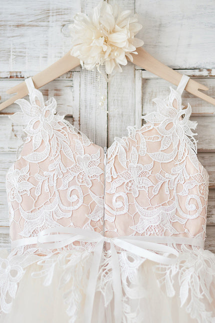 Robe Pastel Blanche Col V Dentelle Tulle - gallery 3