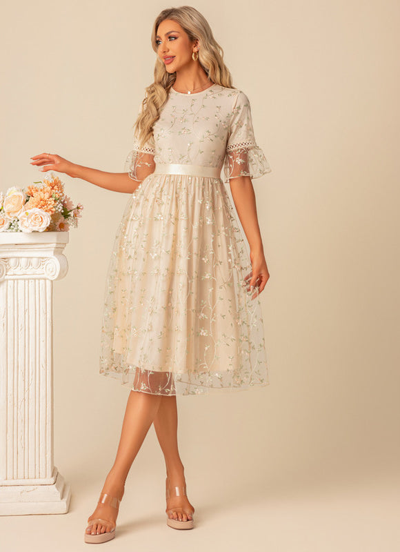 Robe Pastel Beige Trapèze Col Rond - gallery 5