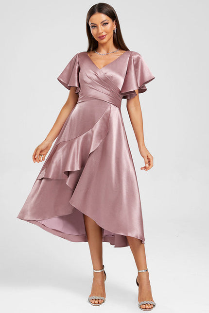 Robe Pastel Rose Satinée À Volants