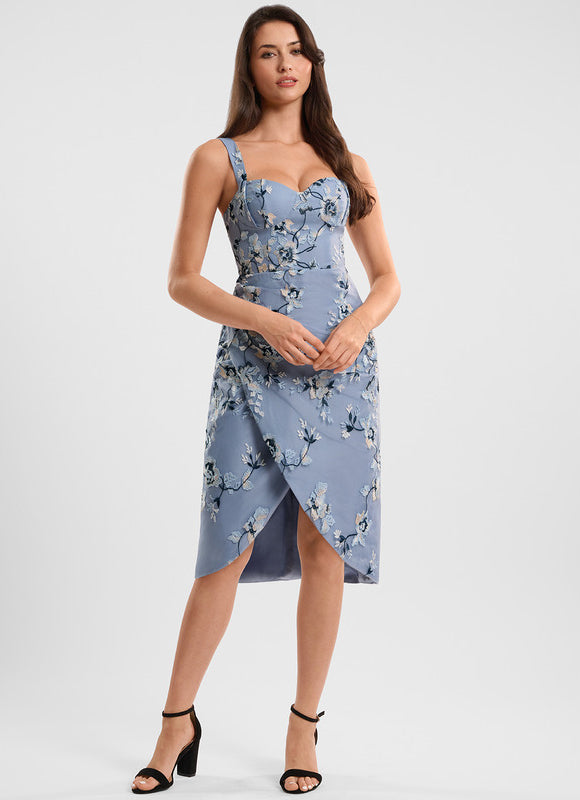 Robe Pastel Bleu Floral Col V  Avec Volants - gallery 2