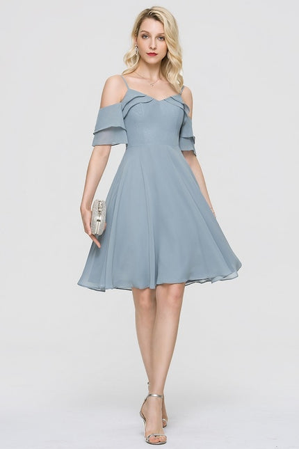 Robe Pastel Bleu Décolleté Épaules Volants - gallery 3