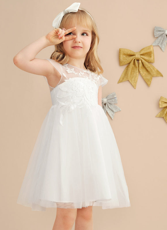 Robe Pastel Crème Dentelle Col Rond Genoux - gallery 1
