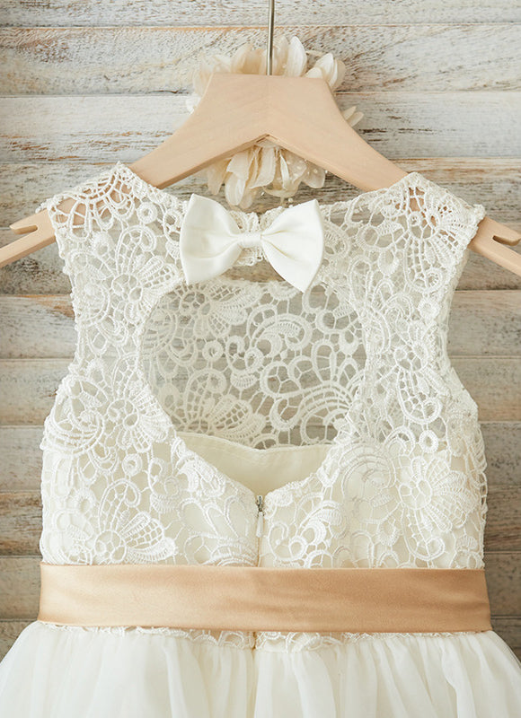 Robe Pastel Blanche Demoiselle D'Honneur Élégante - gallery 7