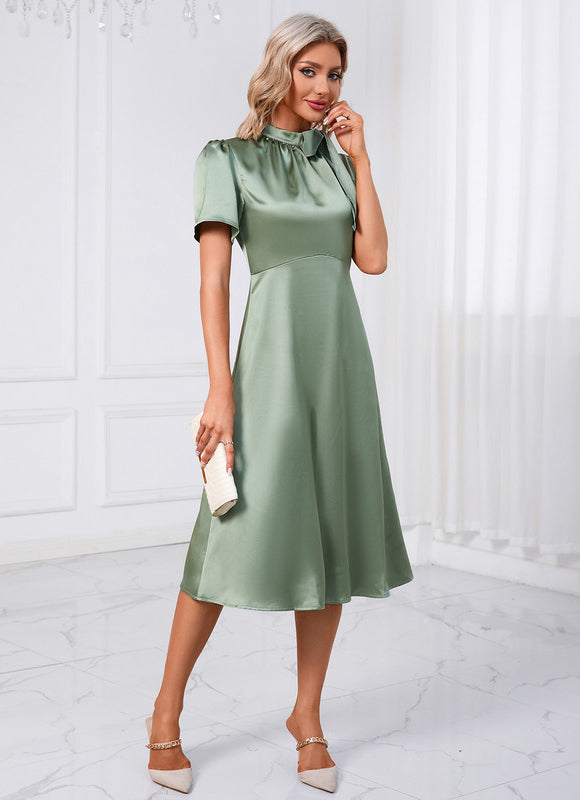 Robe Pastel Vert Satin Col Montant - gallery 3