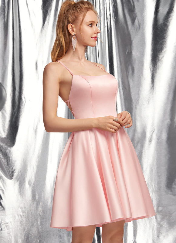 Robe Pastel Rose Satin Col Carré - gallery 3