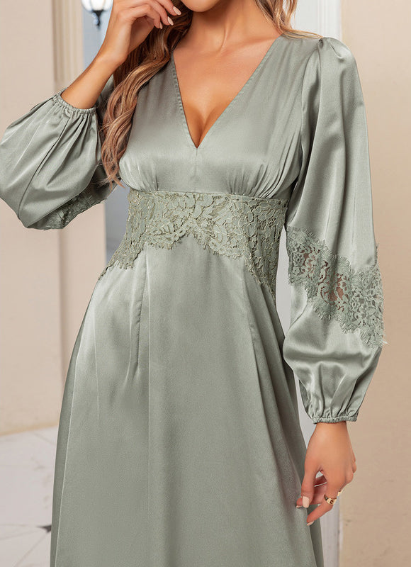 Robe Pastel Sage Col V Dentelle Midi - gallery 4