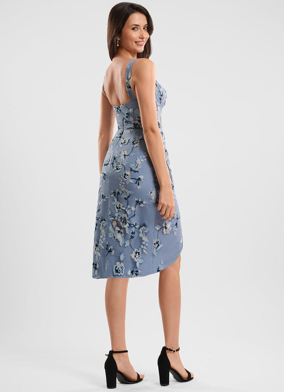 Robe Pastel Bleu Floral Col V  Avec Volants - gallery 5