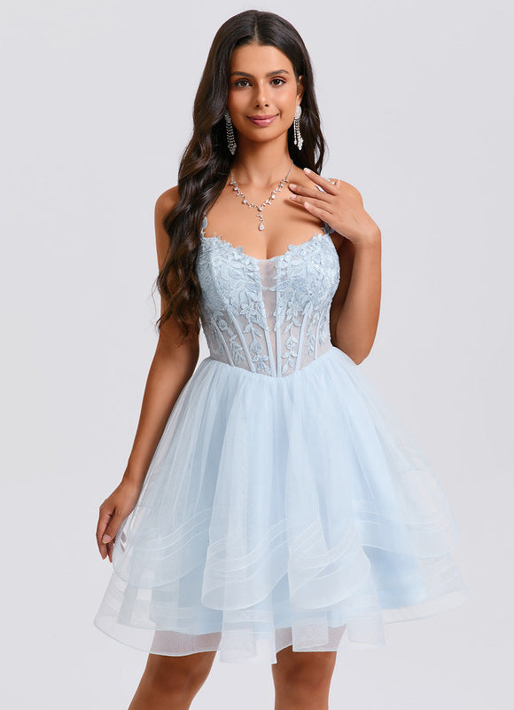 Robe Pastel Bleu Court En Tulle Paillettes - gallery 3