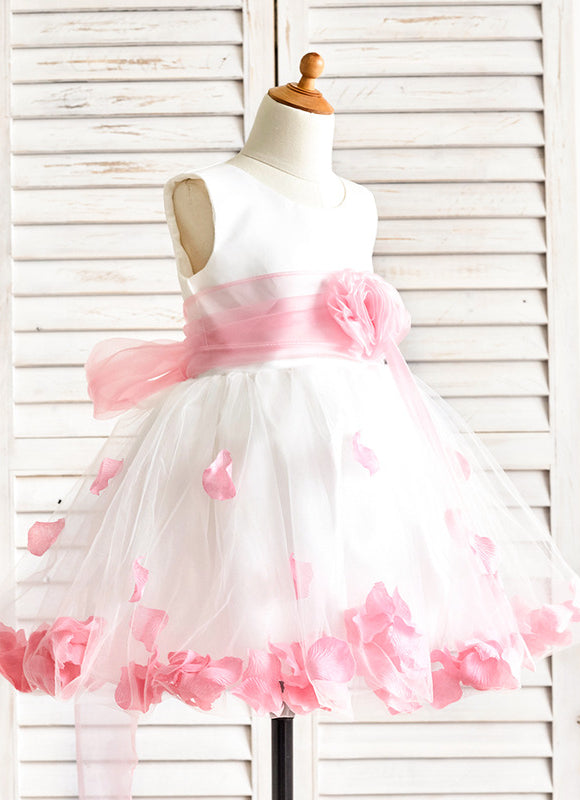 Robe Pastel Blanche Et Rose Floral 3D - gallery 4
