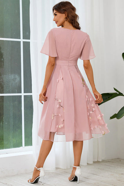 Robe Pastel Rose Col V Mousseline Élégante - gallery 1